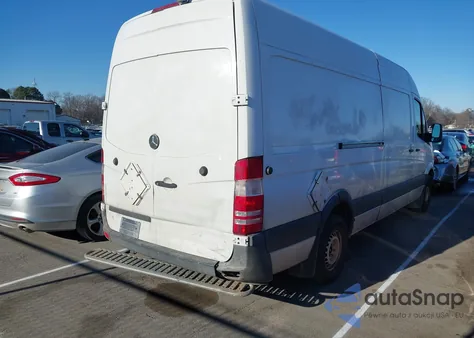2011 Mercedes-Benz Sprinter 2500 High Roof из США, поврежденный, VIN WD3PE8CB9B5603041